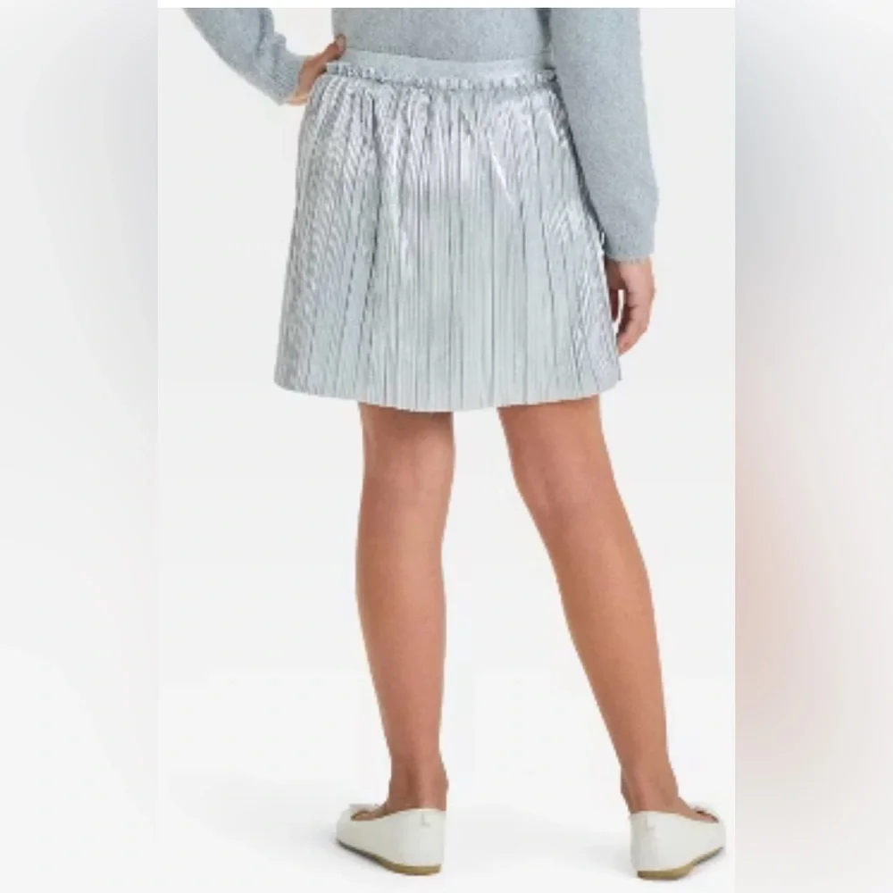 Cat & Jack Girls Party Silver Pleated Skirt Size S (6-7)